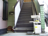 いす式階段昇降機　タスカルOST設置後3